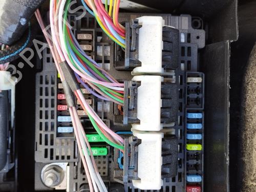 Used Fuse box Fuse box CITROËN C4 II (NC_) 1.6 BlueHDi 120 (120 hp) 33545000 33545000