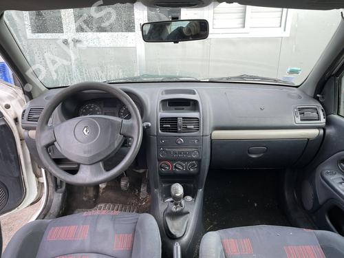 Used Driver airbag RENAULT CLIO II (BB_, CB_) 1.5 dCi (B/CB07) (65 hp) 27057743
