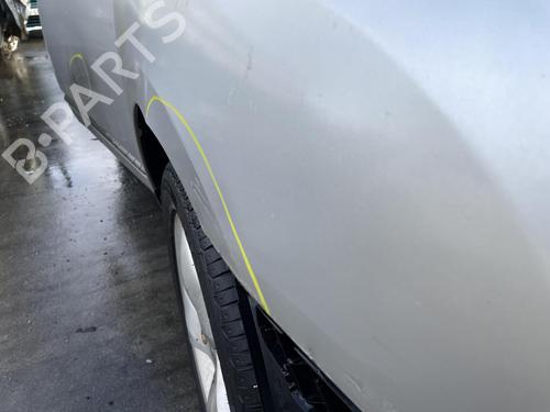 Right front fenders KIA CARENS III MPV (UN) 2.0 CRDi 140 | BP27087079C42 