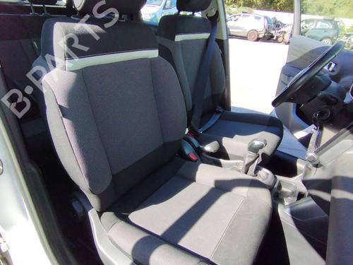 Used Right front seat CITROËN C3 AIRCROSS II (2R_, 2C_) 1.2 PureTech 82 (2RHMRC, 2RHMZB) (82 hp) 29140762