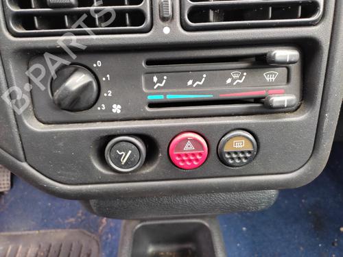 AC Styreenhet / Manøvreringsenhet PEUGEOT 106 II (1A_, 1C_) 1.0 i (50 hp) 27057430