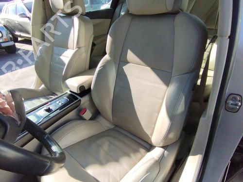 Sæde venstre fortil PEUGEOT 508 I (8D_) 1.6 HDi (112 hp) 27084388