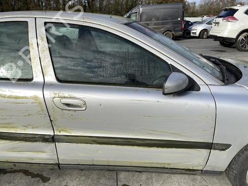 Used Front right exterior door handle VOLVO S60 I (384) 2.4 D (130 hp) 27087014