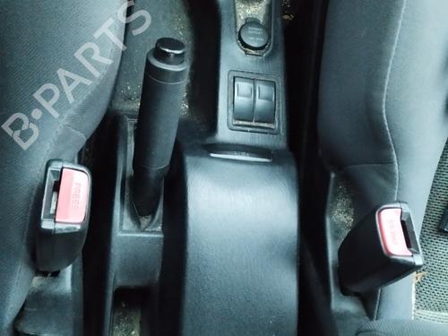 Used Middle console HYUNDAI MATRIX (FC) 1.5 CRDi (102 hp) 31602844