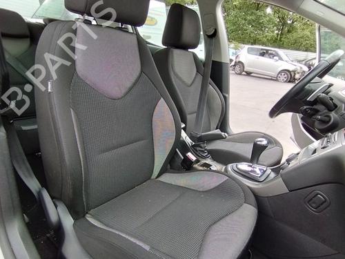 Used Right front seat PEUGEOT 308 I (4A_, 4C_) 1.6 HDi (92 hp) 27576719