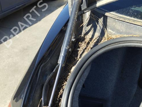 tailgate-lift-support-bmw-3-e90-2004-2005-2006-2007-2008-2009-2010-2011-2012-33544825 main image