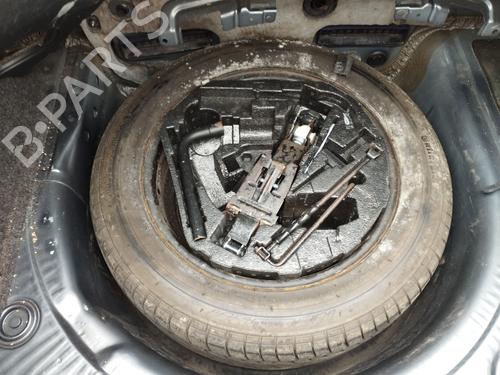 Jack Kit VW NEW BEETLE (9C1, 1C1) 1.9 TDI 1J0012115AD