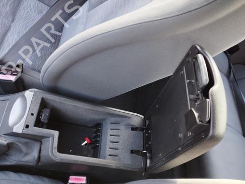 Middle console PEUGEOT 407 (6D_) 2.0 HDi 135 (6DRHRH, 6DRHRE, 6DRHRG, 6DRHRJ) | BP30128050I22 