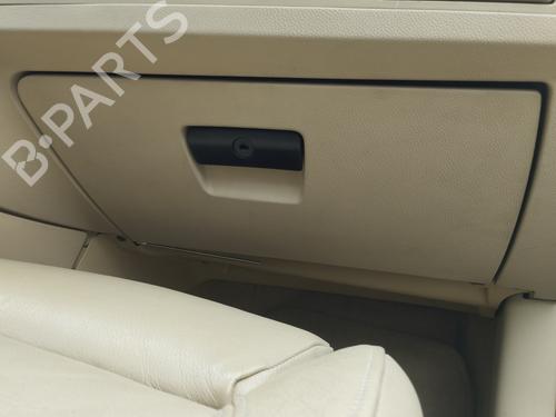 Used Glove box Glove box BMW 3 (E90) 330 d (231 hp) 33682264 33682264