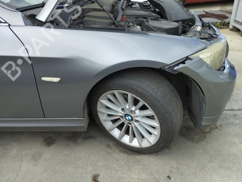 Used Right front fenders BMW 3 Touring (E91) 320 d (177 hp) 29285803