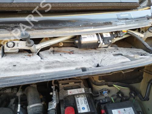 Used Front wiper motor PEUGEOT EXPERT Van (V_) 2.0 BlueHDi 180 (177 hp) 30099557