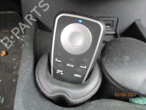 Used Radio Radio RENAULT CLIO III Grandtour (KR0/1_) 1.5 dCi (KR0G) (68 hp) 27085247 27085247