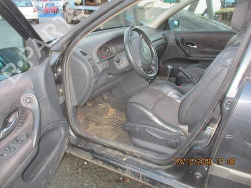 Left headlight RENAULT LAGUNA II Grandtour (KG0/1_) 2.2 dCi (KG0F) | BP27080043C28 