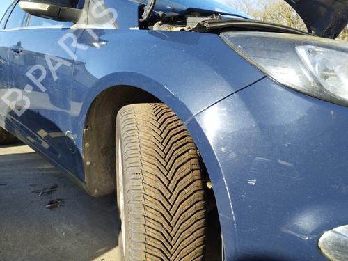 Used Right front fenders Right front fenders FORD FOCUS III Turnier 1.0 EcoBoost (125 hp) 36021528 36021528