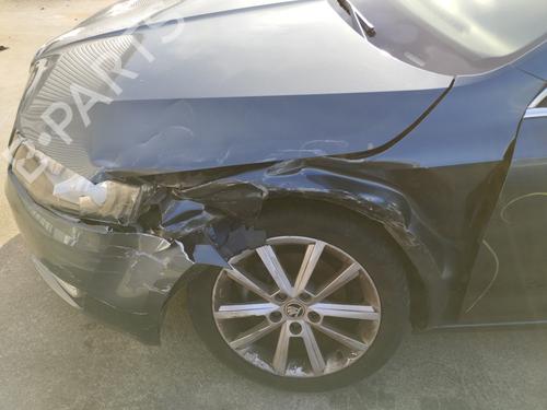 Used Left front brake caliper SKODA OCTAVIA III Combi (5E5, 5E6) 2.0 TDI (150 hp) 30174926