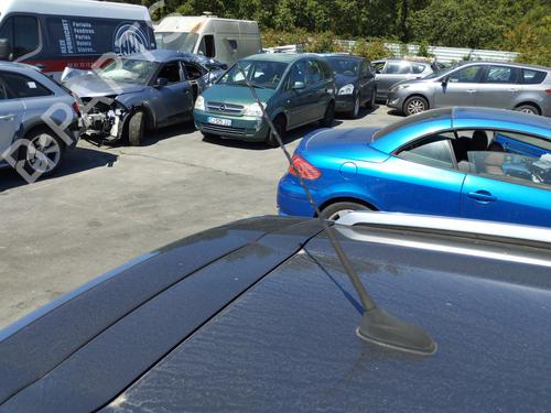 antennabase-peugeot-2008-i-cu_-2013-37474500 main image