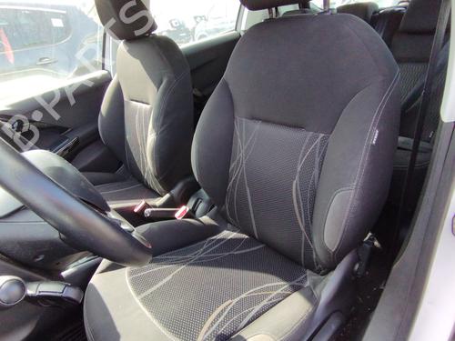 Used Left front seat PEUGEOT 208 I (CA_, CC_) 1.4 HDi (68 hp) 27802208