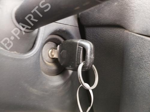 Used Ignition barrel RENAULT CLIO II (BB_, CB_) 1.5 dCi (B/CB07) (65 hp) 30109831