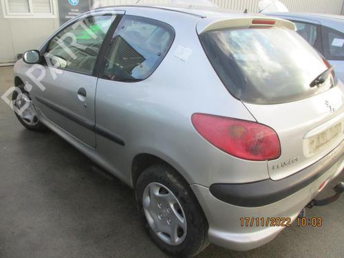Injection rail PEUGEOT 206 Hatchback (2A/C) 2.0 HDI 90 | BP27050309M98 