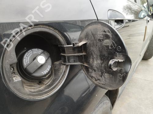fuel-flap-fiat-grande-punto-199_-2005-32854634 main image