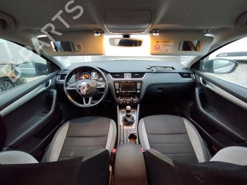 Used Steering column SKODA OCTAVIA III Combi (5E5, 5E6) 2.0 TDI (150 hp) 30174881