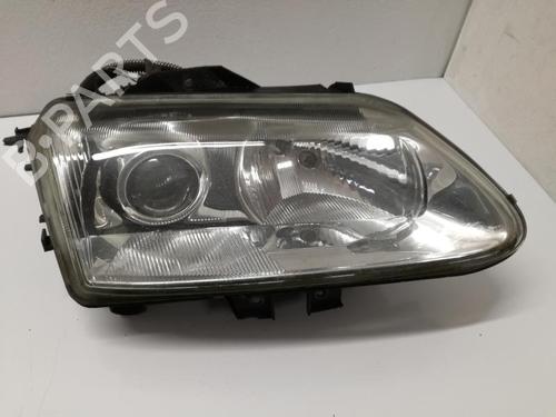 Used Right headlight RENAULT ESPACE III (JE0_) 2.2 dCi (JE0K) (130 hp) 27085936