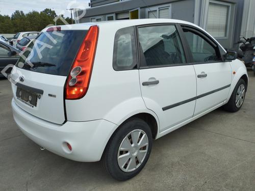 Brugte FORD FIESTA V (JH_, JD_)  1.4 TDCi  4915853