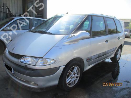 Left headlight RENAULT ESPACE III (JE0_) 2.2 dCi (JE0K) | BP27055600C28 