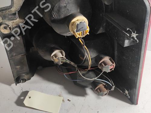 Left taillight LAND ROVER RANGE ROVER SPORT I (L320) 2.7 D 4x4 | BP27071590C34 