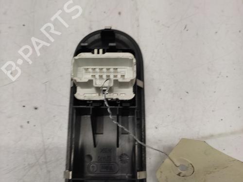 Used Left front window switch Left front window switch RENAULT CLIO III (BR0/1, CR0/1) 1.4 16V (98 hp) 31381126 31381126