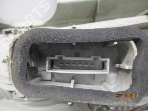Right taillight SKODA ROOMSTER (5J7) 1.9 TDI | BP27061012C35 