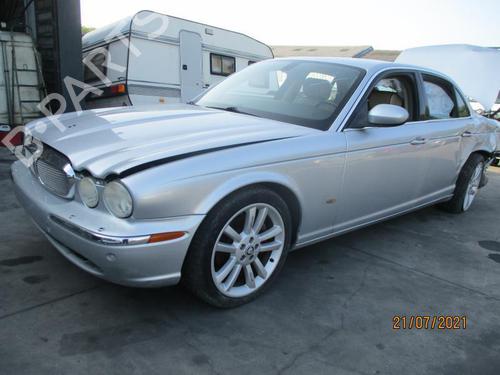 Used Parts JAGUAR XJ (X350, X358) D 2.7 2899477