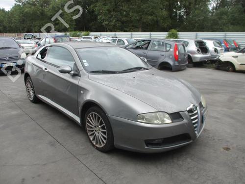 Right headlight ALFA ROMEO GT (937_) 1.9 JTD (937CXN1B) | BP27050859C29 