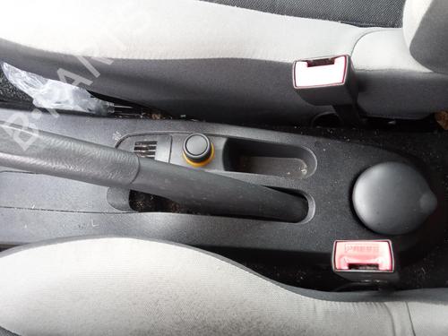 Used Seat buckle RENAULT CLIO III (BR0/1, CR0/1) 1.5 dCi (C/BR0G, C/BR1G) (68 hp) 27082187