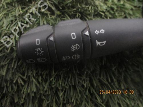 Comutador Comutador RENAULT CLIO II (BB_, CB_) 1.2 16V (BB05, BB0W, BB11, BB27, BB2T, BB2U, BB2V, CB05,... (75 hp) 27079729 27079729