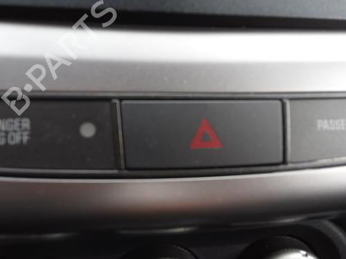 Used Warning switch MITSUBISHI LANCER VIII Sportback (CX_A) 2.0 DI-D (CX8A) (140 hp) 27077882