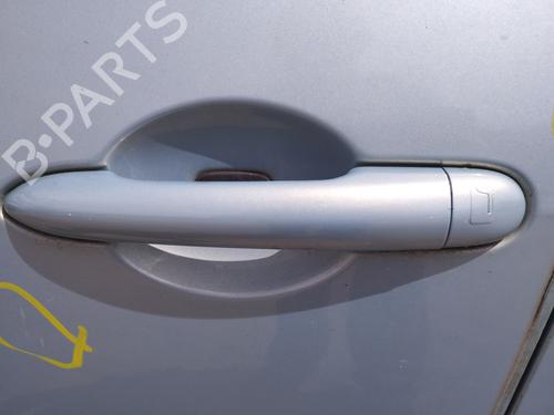 Used Front left exterior door handle RENAULT SCÉNIC II (JM0/1_) 1.6 16V (JM1R) (112 hp) 27064456
