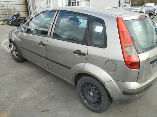 Left headlight FORD FIESTA V (JH_, JD_) 1.3 | BP27075272C28 