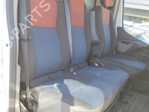 Right front seat RENAULT MASTER III Van (FV) 2.3 dCi 145 FWD (FV0E, FV0F, FV0H, FV02, FV0M, FV0S,... 861017008R
