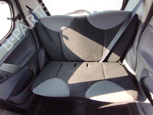 Sæde Bagtil PEUGEOT 107 (PM_, PN_) 1.0 (68 hp) 27045112