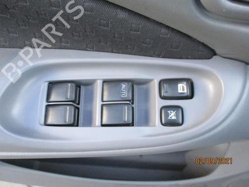 Left front fog light NISSAN ALMERA II Hatchback (N16) 2.2 Di | BP27055634C30  - Image 10