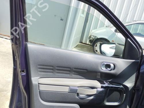 Left front door CITROËN C4 CACTUS 1.2 VTi 82 | BP27064277C2 