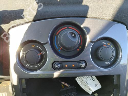 Used Climate control Climate control RENAULT CLIO III (BR0/1, CR0/1) 1.5 dCi (75 hp) 33545176 33545176