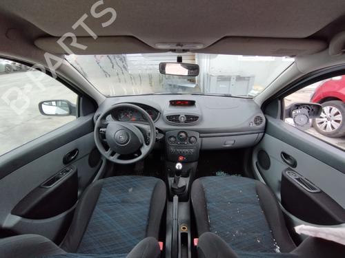 Middle console RENAULT CLIO III (BR0/1, CR0/1) 1.2 16V (BR02, BR0J, BR11, CR02, CR0J, CR11) | BP30774044I22 - Image 4