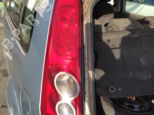 Used Left taillight FORD FIESTA V (JH_, JD_) 1.4 TDCi (68 hp) 27076643