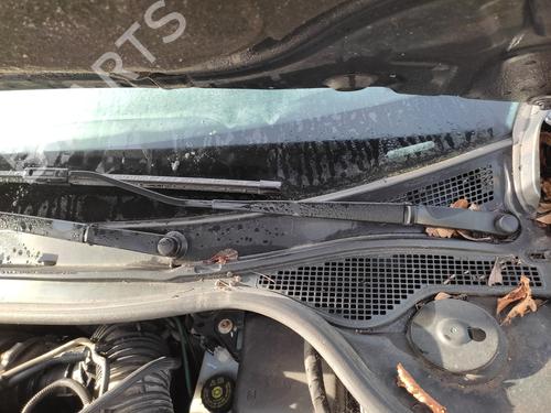 Used Front windshield wiper arm RENAULT LAGUNA III (BT0/1) 2.0 dCi (BT01, BT08, BT09, BT0E, BT0K, BT12, BT1C, BT1D,... (150 hp) 27084628
