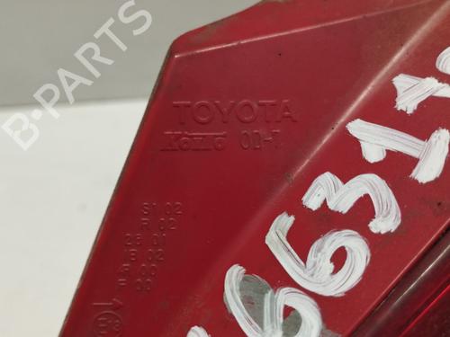 Right taillight TOYOTA YARIS (_P9_) 1.4 D-4D (NLP90_, NLP90R) | BP28053939C35 