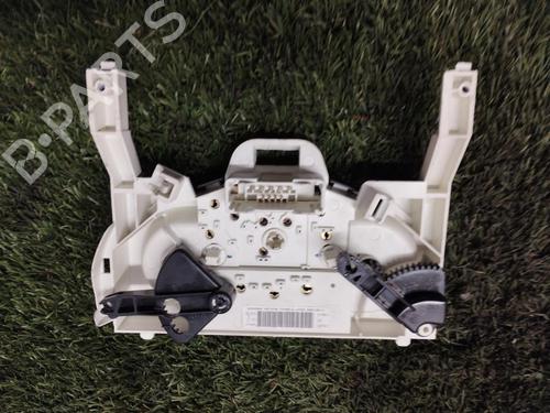 Used Climate control Climate control OPEL VIVARO A Van (X83) 2.5 CDTI (F7) (146 hp) 27070238 27070238