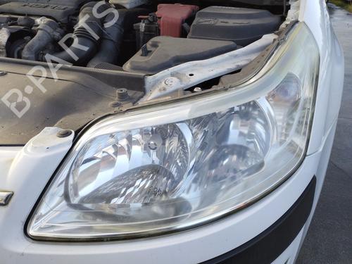 Używane Lampa przednia lewa CITROËN C4 I (LC_) 1.6 HDi (90 hp) 30820406