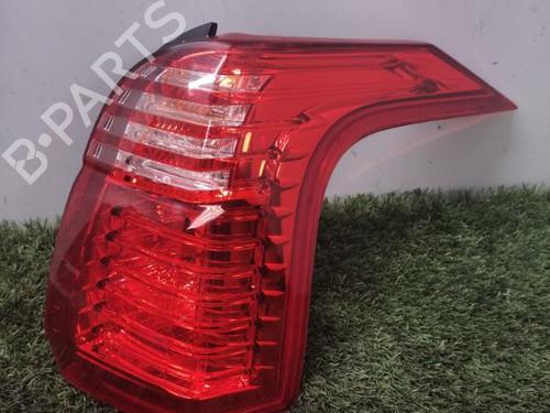 Used Right taillight PEUGEOT 5008 (0U_, 0E_) 1.6 HDi (112 hp) 27083230